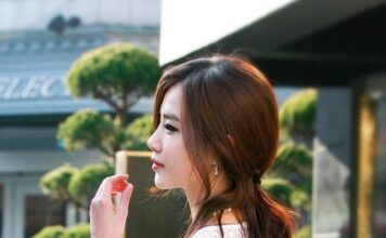 Tóc uốn U40 đẹp "hack tuổi" trẻ trung HOT